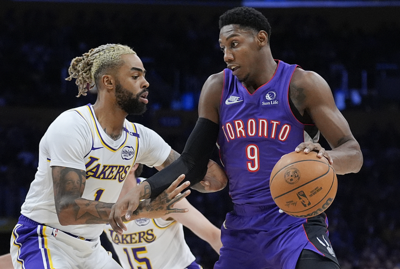 lol竞猜 -转折点尼斯复出首秀，NBA季后赛赛前攻防权衡，球迷炸锅，球探报告显示潜力的简单介绍